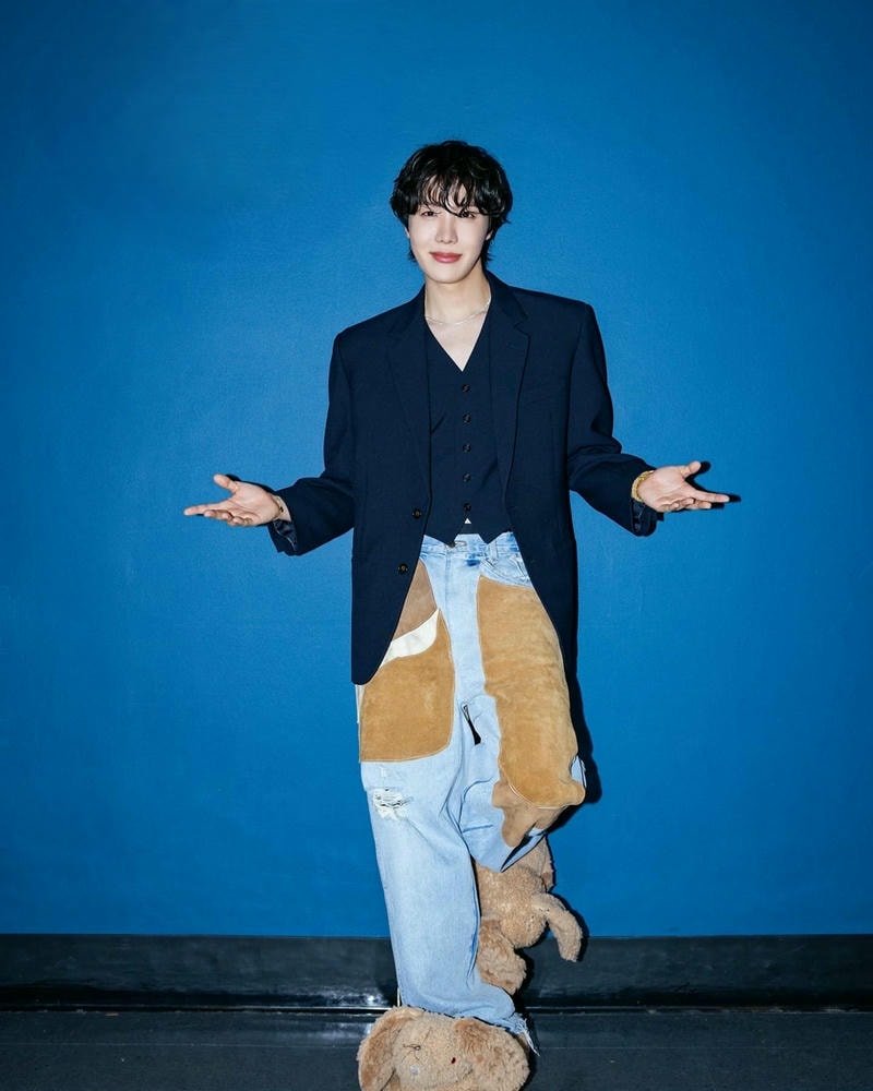 ảnh j hope mới nhất 18