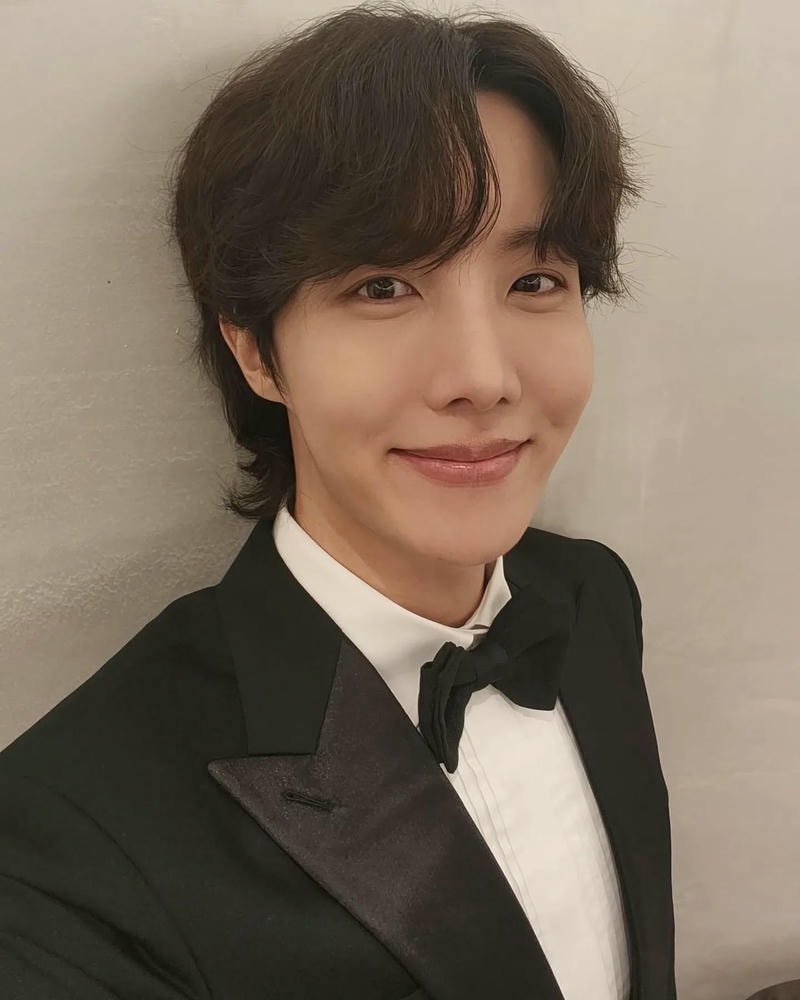 ảnh j hope mới nhất 38