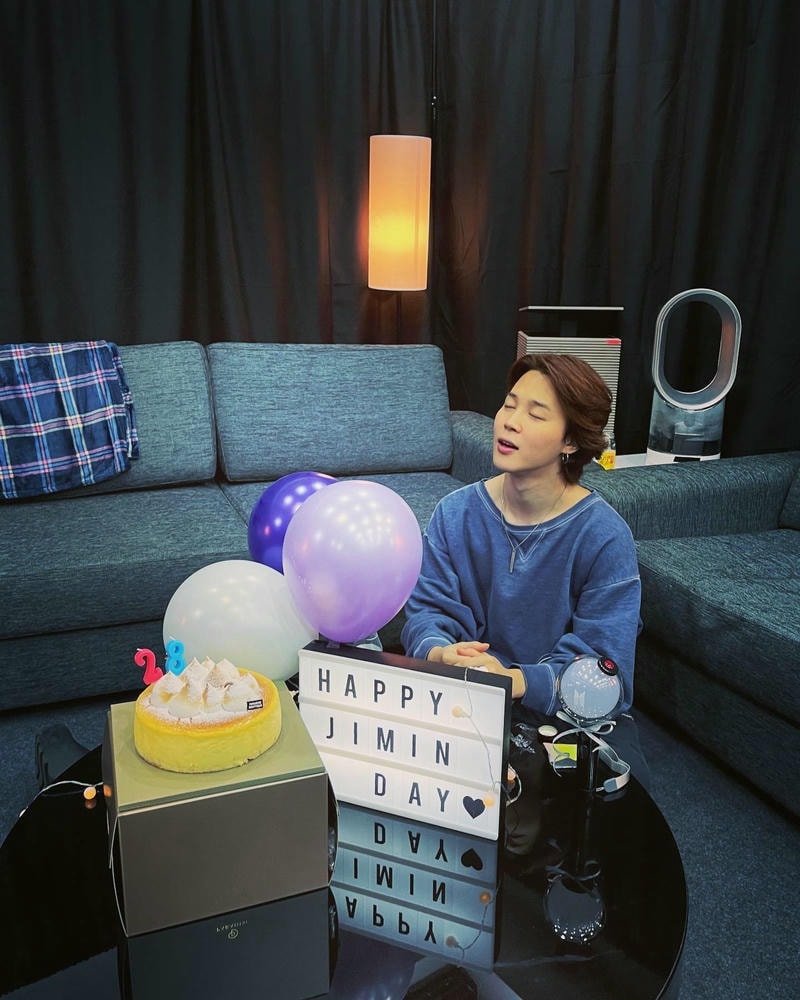 hình ảnh của Jimin (Park Jimin - BTS) 1