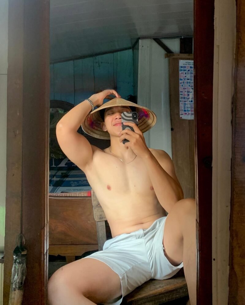 hình ảnh trai đẹp việt nam Phuc Hien (@ph_hien)
